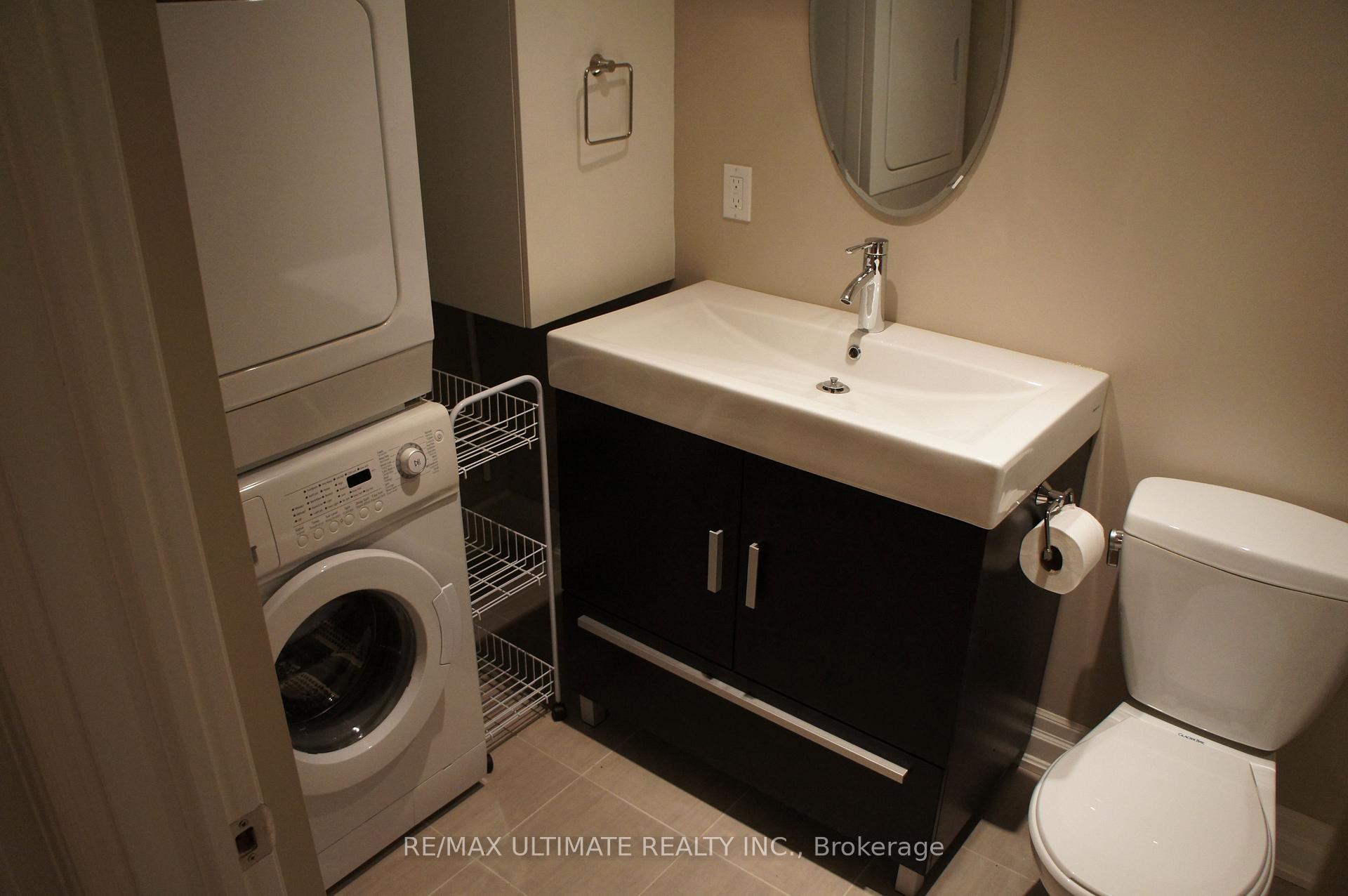 Photo 9 of Unit Basement, 164 Kingsmount Park Road, Toronto, Woodbine Corridor — HOMEH