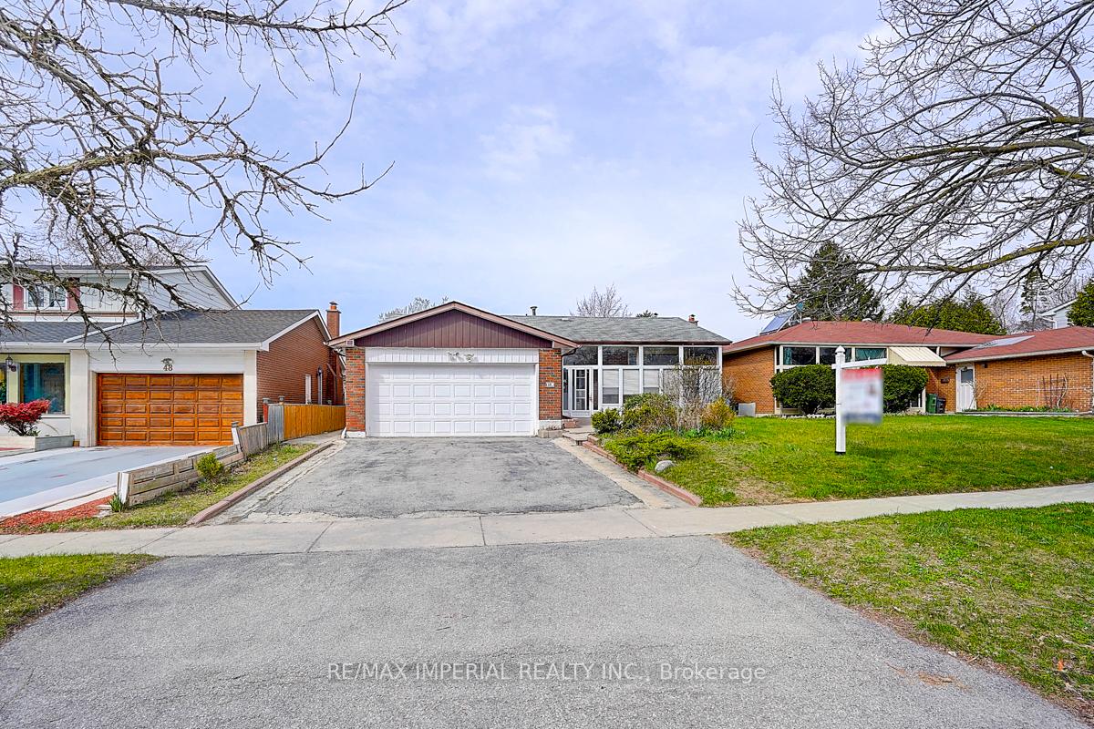 Photo 49 of 50 Glendower Circuit, Scarborough, L'Amoreaux — HOMEH