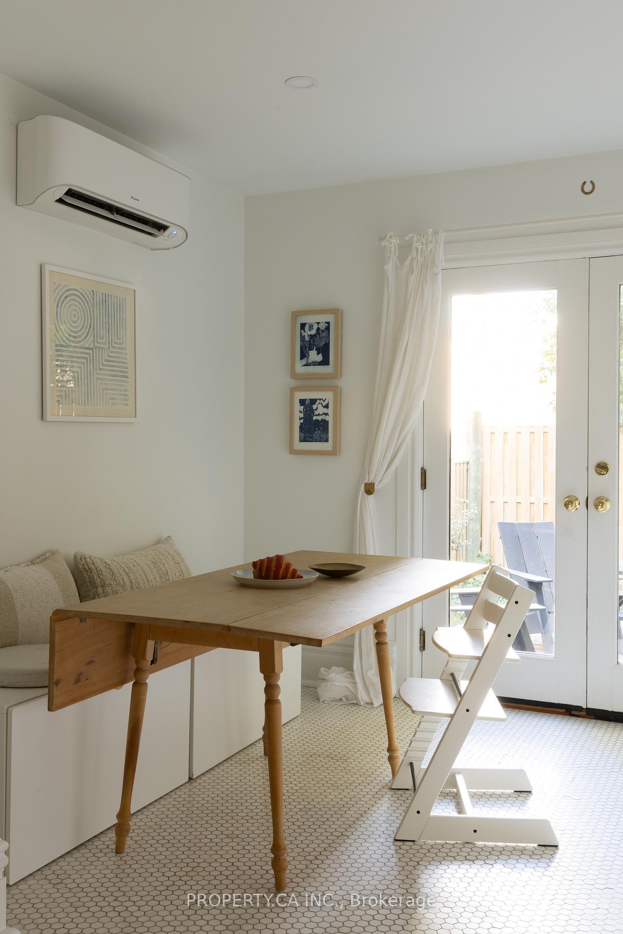 Photo 16 of 9 Howland Road, Toronto, North Riverdale — HOMEH
