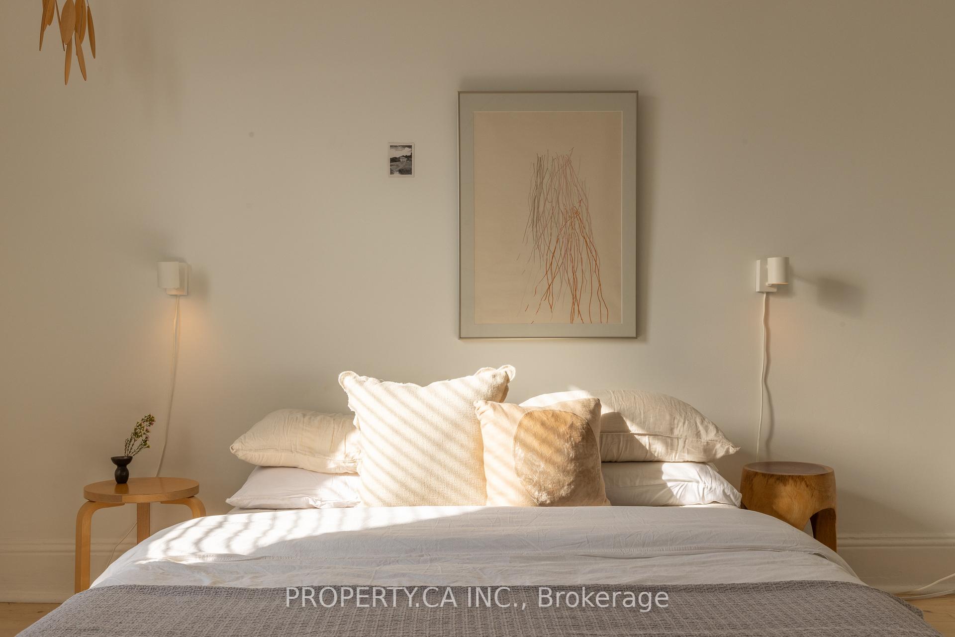 Photo 18 of 9 Howland Road, Toronto, North Riverdale — HOMEH