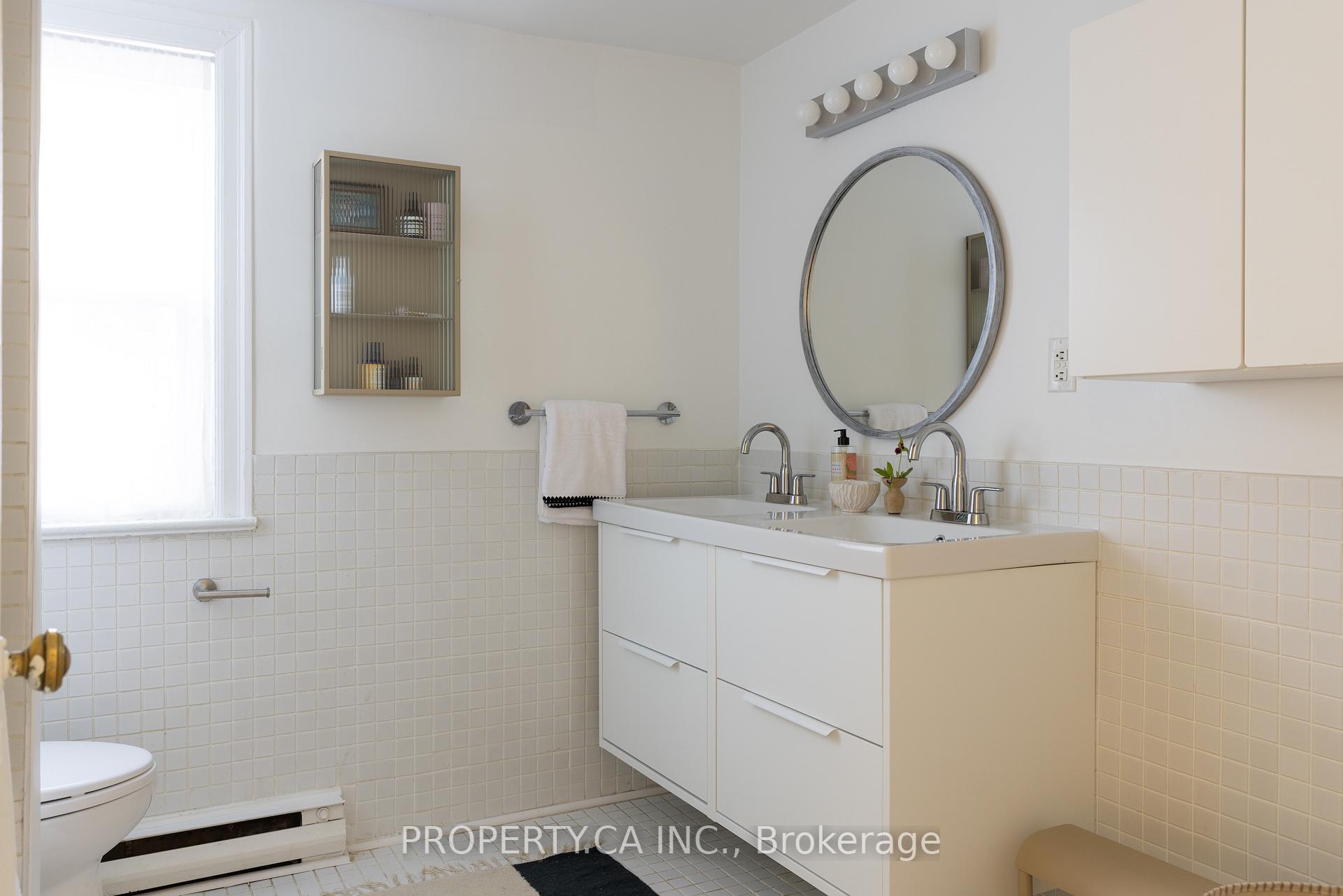 Photo 24 of 9 Howland Road, Toronto, North Riverdale — HOMEH