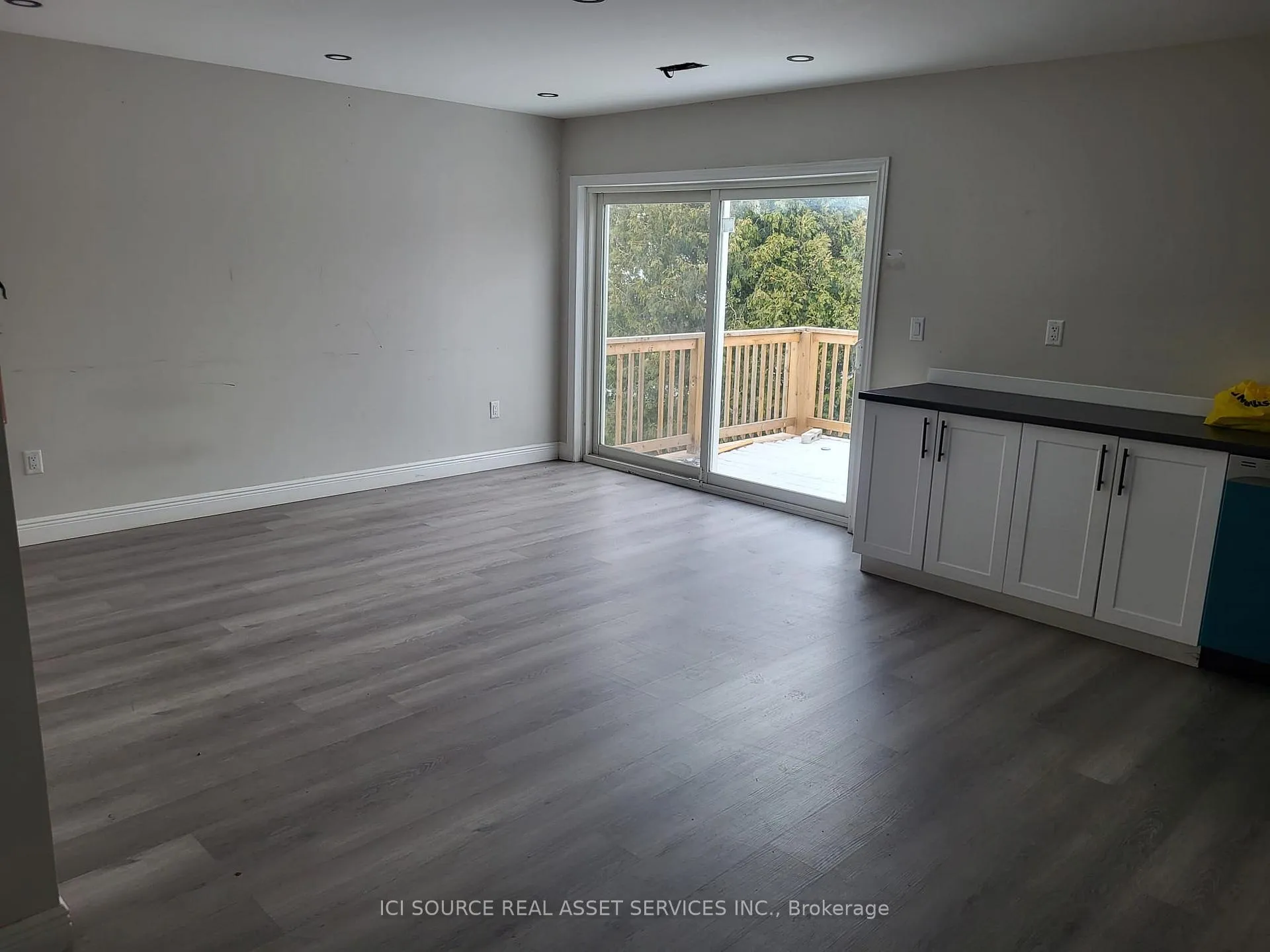 Photo 7 of 6447 Culp Street E, Niagara Falls, Dorchester — HOMEH