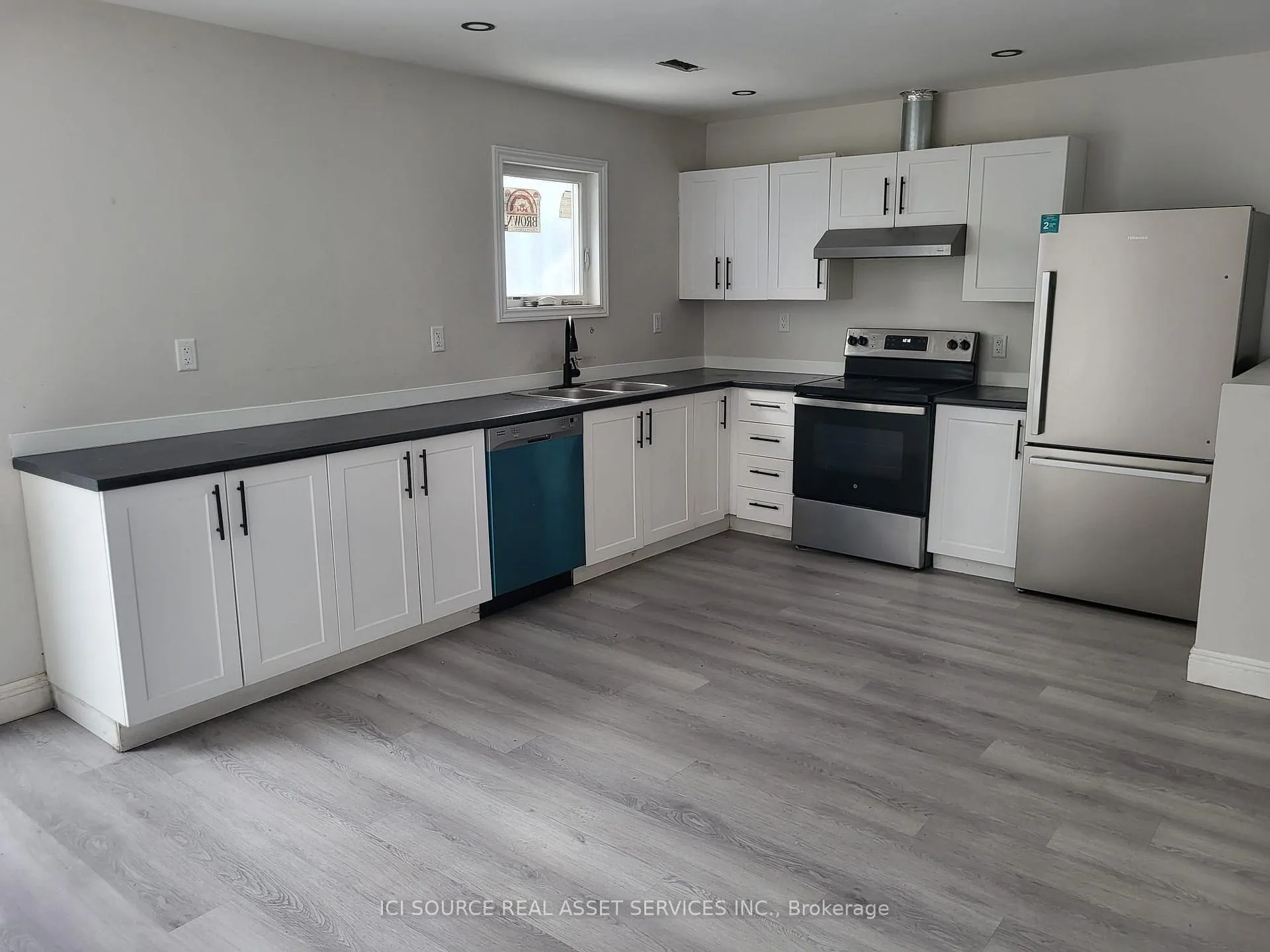 Photo 9 of 6447 Culp Street E, Niagara Falls, Dorchester — HOMEH
