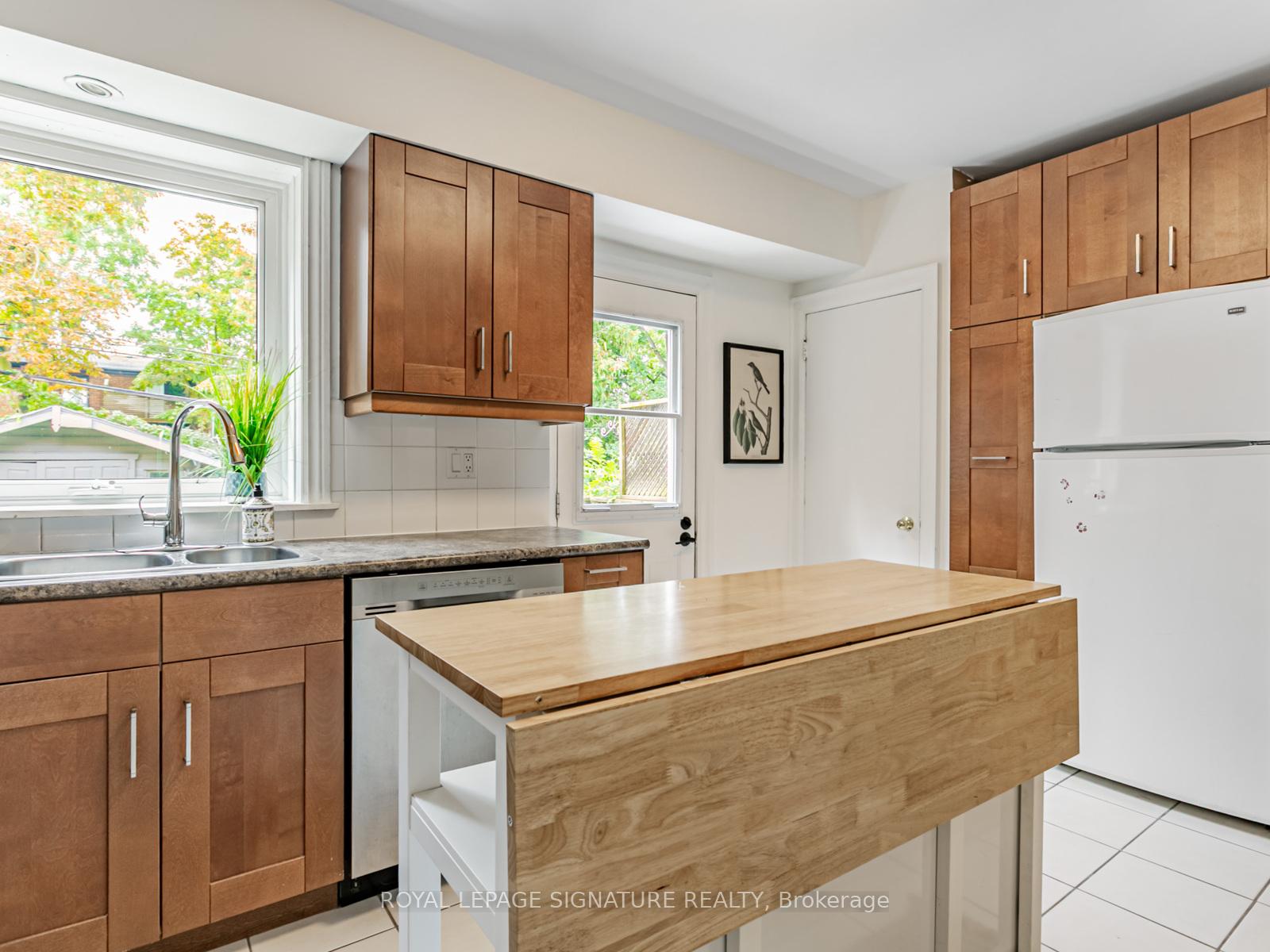 Photo 11 of 12 Cherrywood Avenue, Toronto, Humewood-Cedarvale — HOMEH