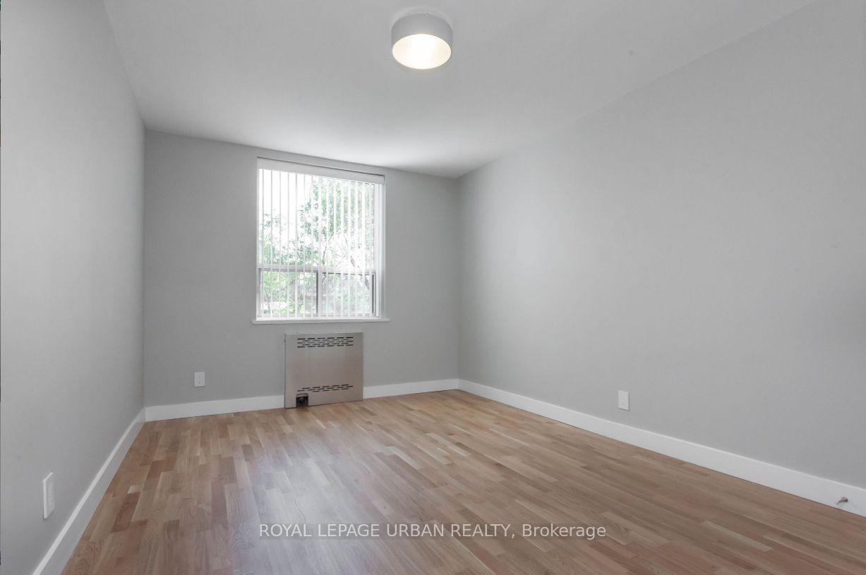 Photo 12 of Unit 401, 2400 Bathurst Street, Toronto, Forest Hill North — HOMEH