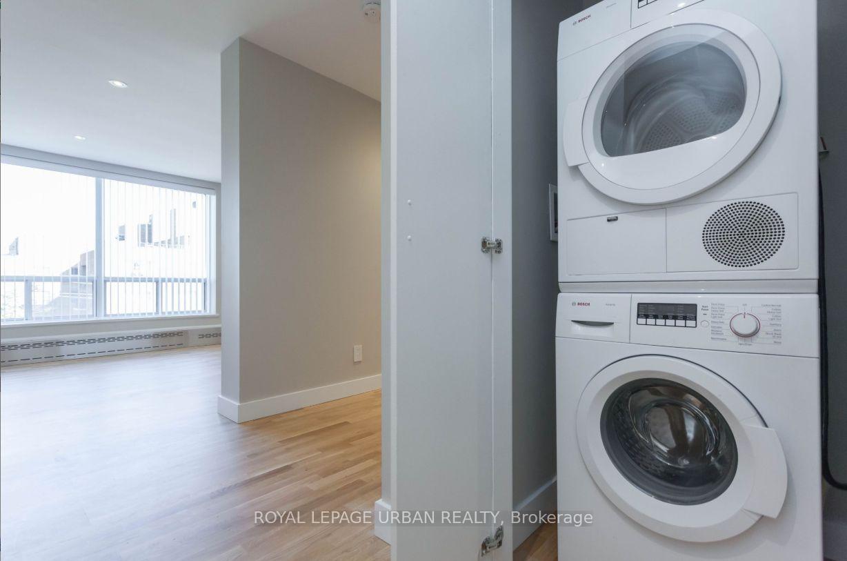 Photo 14 of Unit 401, 2400 Bathurst Street, Toronto, Forest Hill North — HOMEH