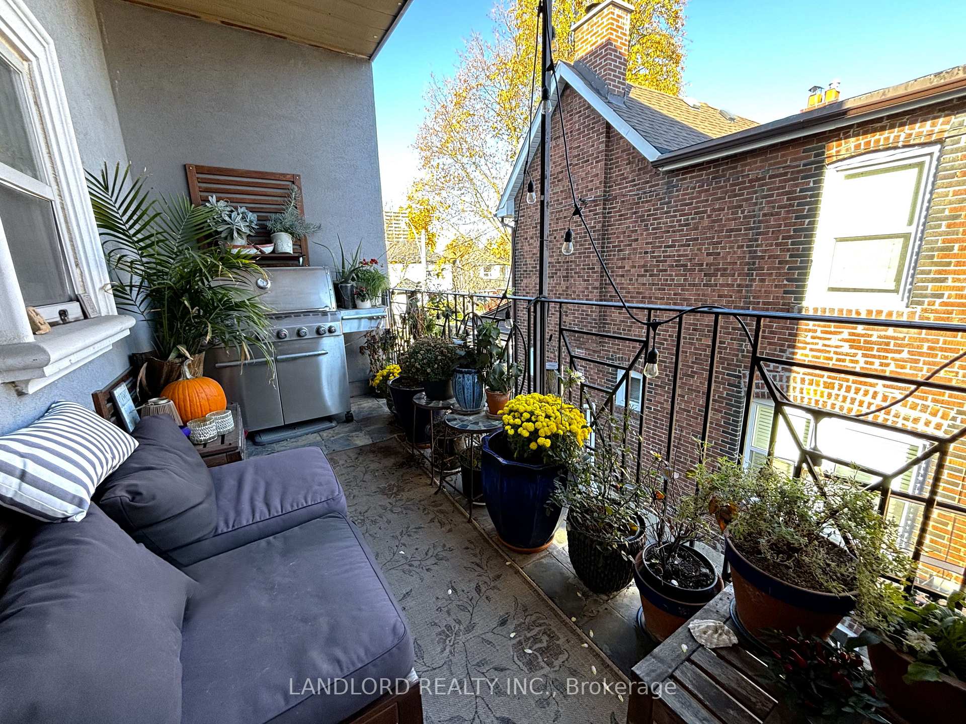 Photo 16 of 687A Mount Pleasant Road, Toronto, Mount Pleasant East — HOMEH