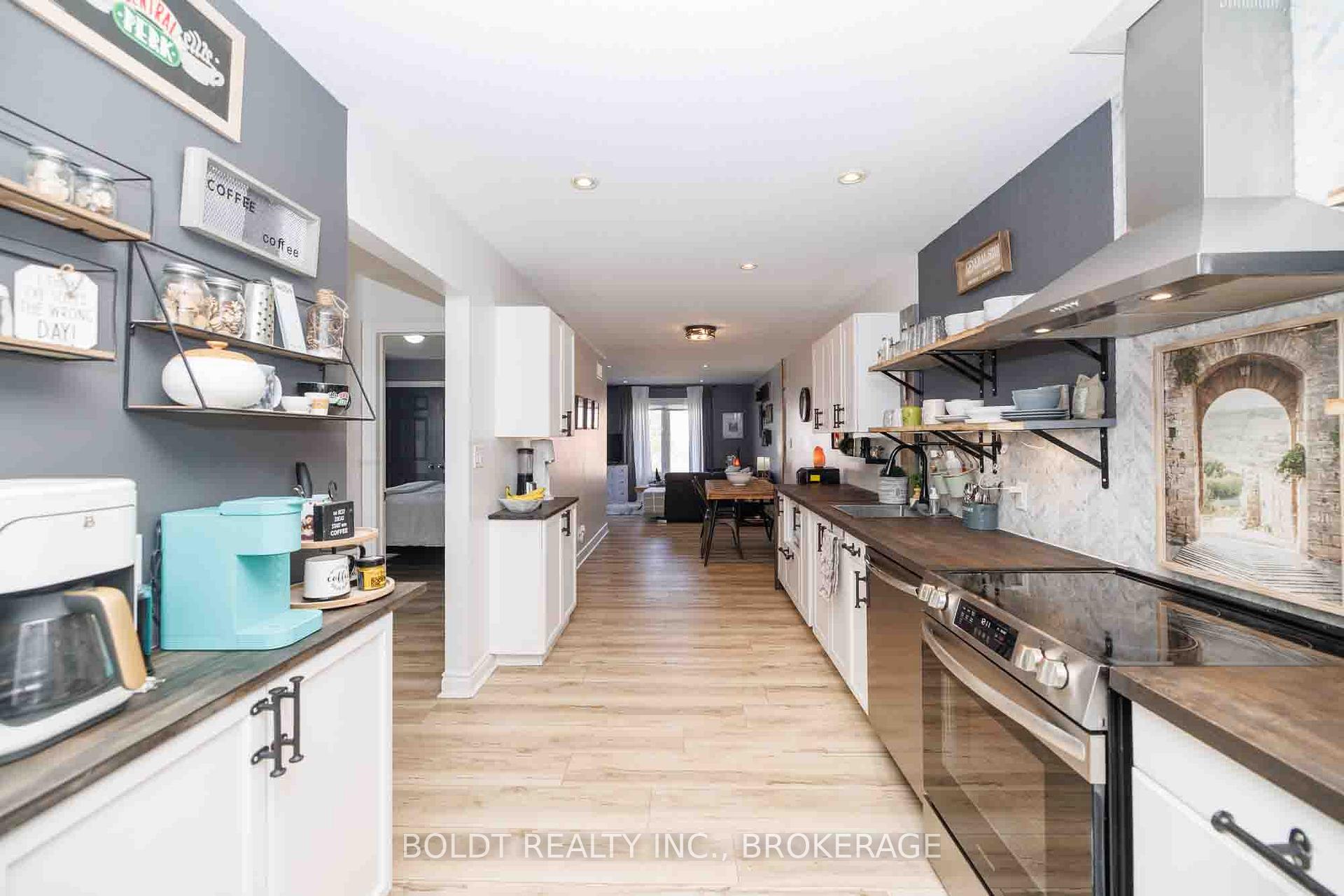 Photo 6 of 10 1/2 Metcalfe Street, Thorold, Thorold Downtown — HOMEH