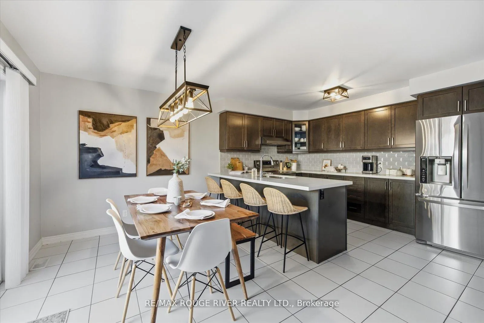 Photo 11 of 245 Blackwell Crescent, Oshawa, Windfields — HOMEH