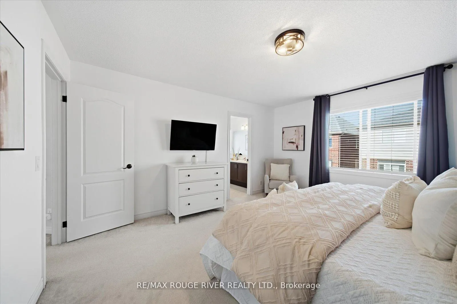 Photo 20 of 245 Blackwell Crescent, Oshawa, Windfields — HOMEH