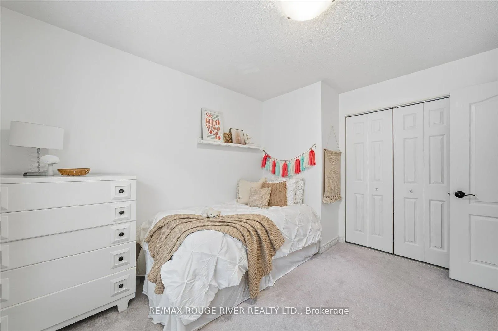 Photo 24 of 245 Blackwell Crescent, Oshawa, Windfields — HOMEH