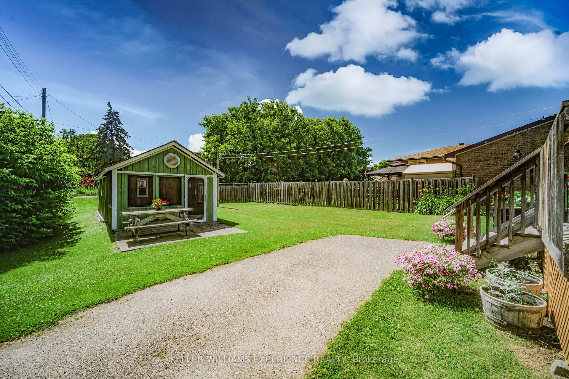 Photo 5 of 670 First Avenue, Tay, Port McNicoll — HOMEH