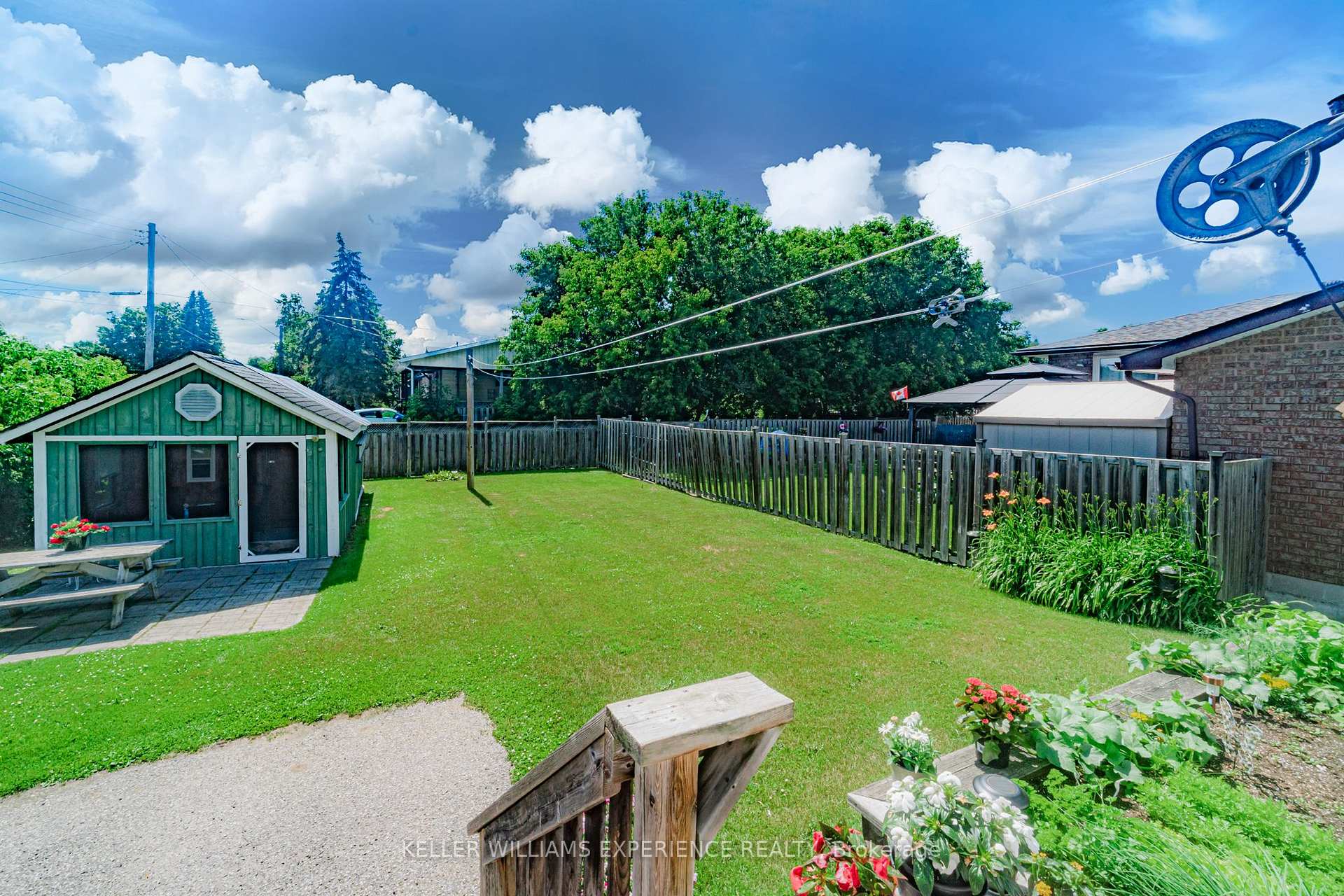 Photo 11 of 670 First Avenue, Tay, Port McNicoll — HOMEH
