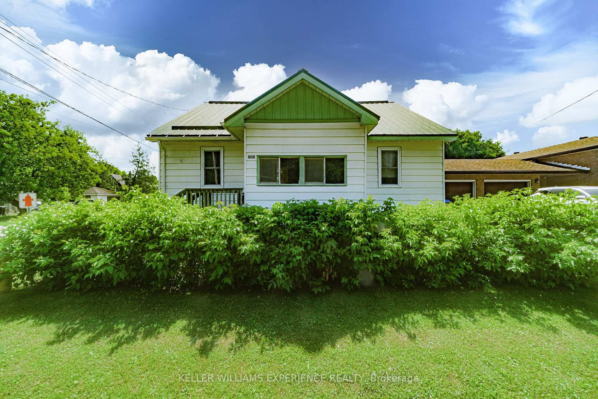 Photo 14 of 670 First Avenue, Tay, Port McNicoll — HOMEH