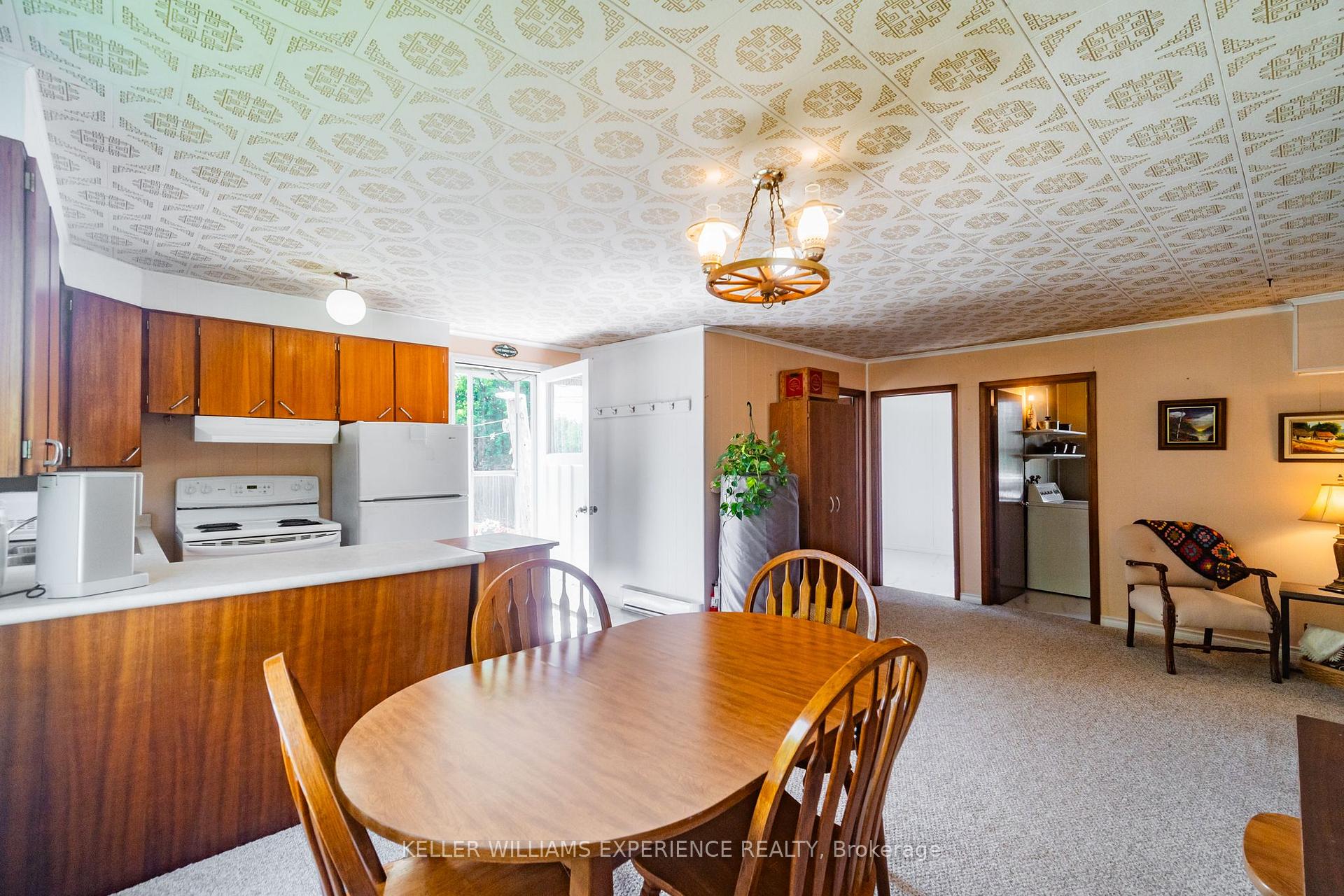 Photo 21 of 670 First Avenue, Tay, Port McNicoll — HOMEH