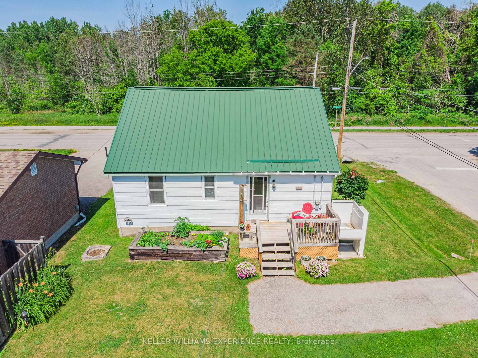 Photo 50 of 670 First Avenue, Tay, Port McNicoll — HOMEH