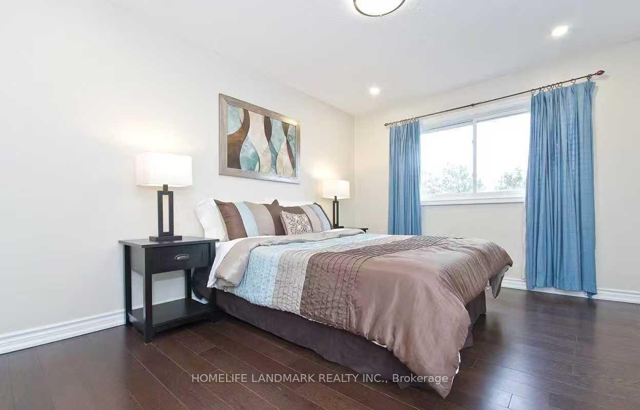Photo 6 of 81 Hawkshead Crescent, Scarborough, Steeles — HOMEH