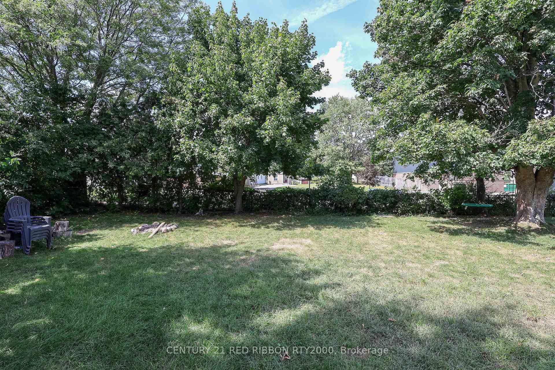 Photo 10 of 205 Metcalfe Street E, Strathroy-Caradoc, NE — HOMEH