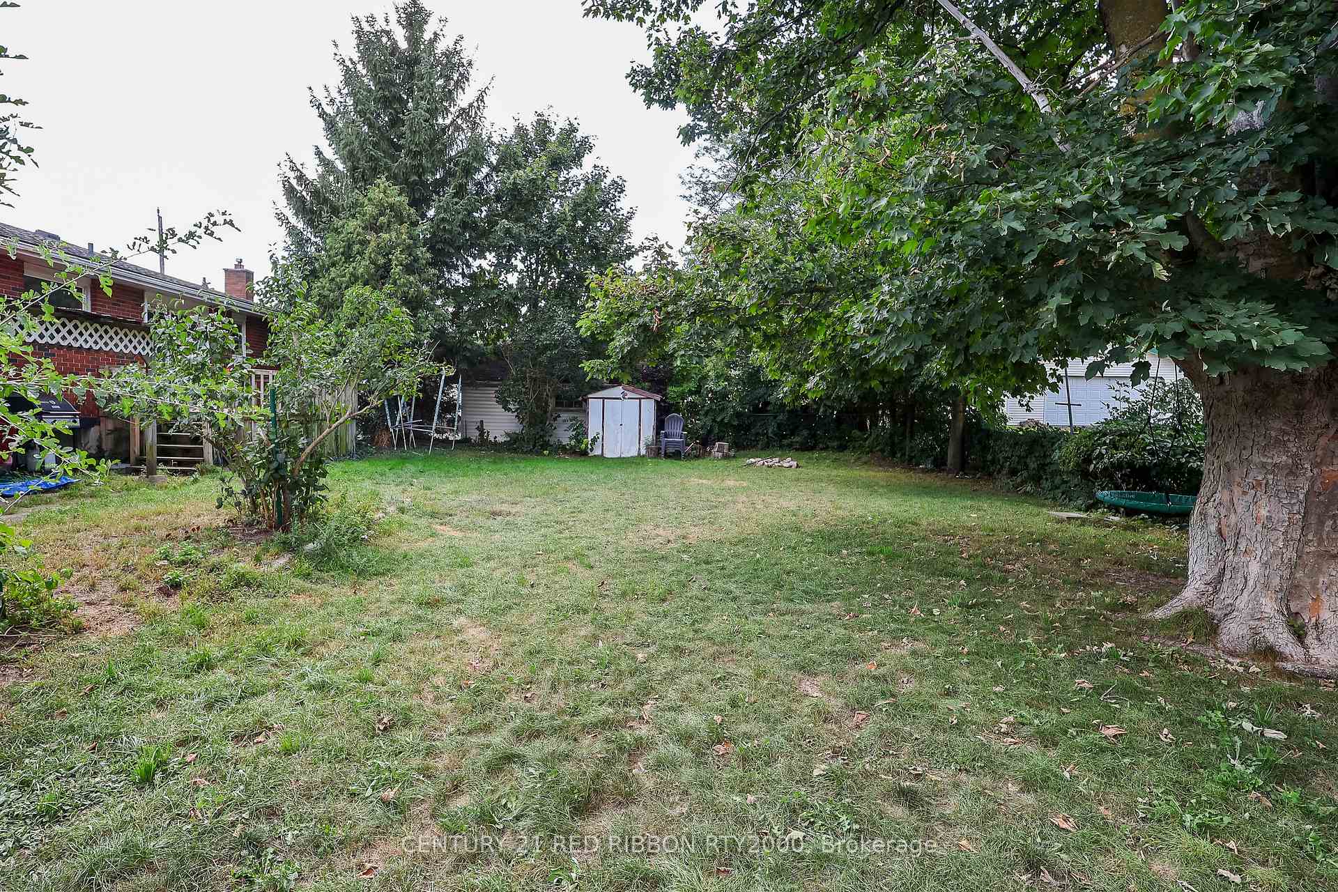 Photo 11 of 205 Metcalfe Street E, Strathroy-Caradoc, NE — HOMEH