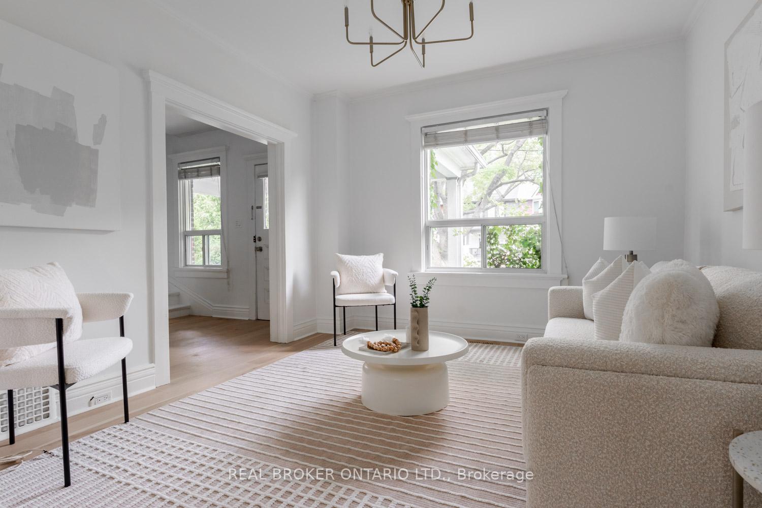 Photo 4 of 43 Hunter Street, Toronto, Blake-Jones — HOMEH