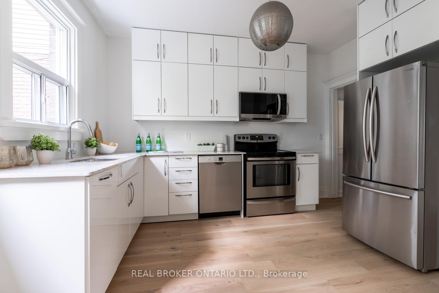 Photo 8 of 43 Hunter Street, Toronto, Blake-Jones — HOMEH