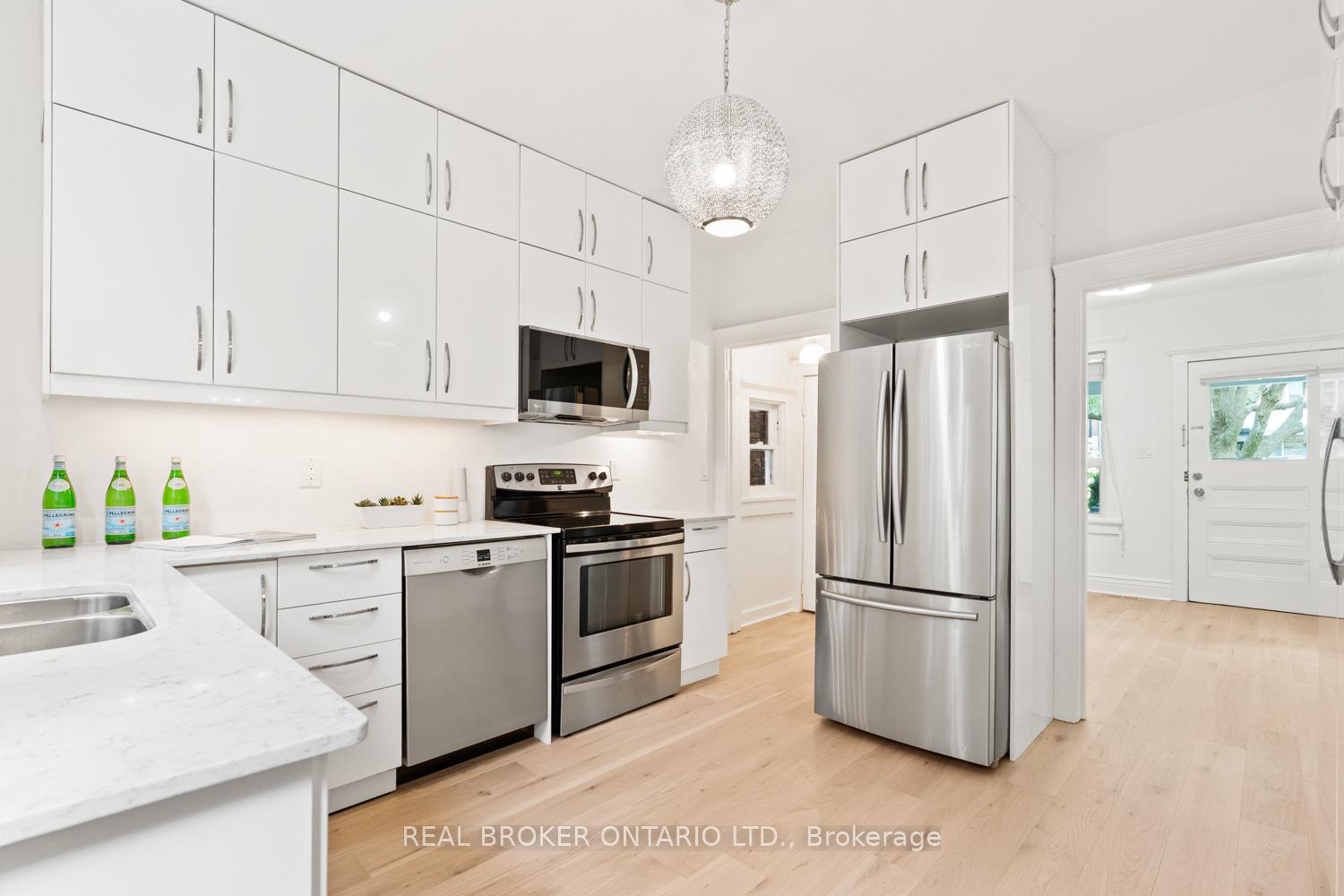 Photo 10 of 43 Hunter Street, Toronto, Blake-Jones — HOMEH