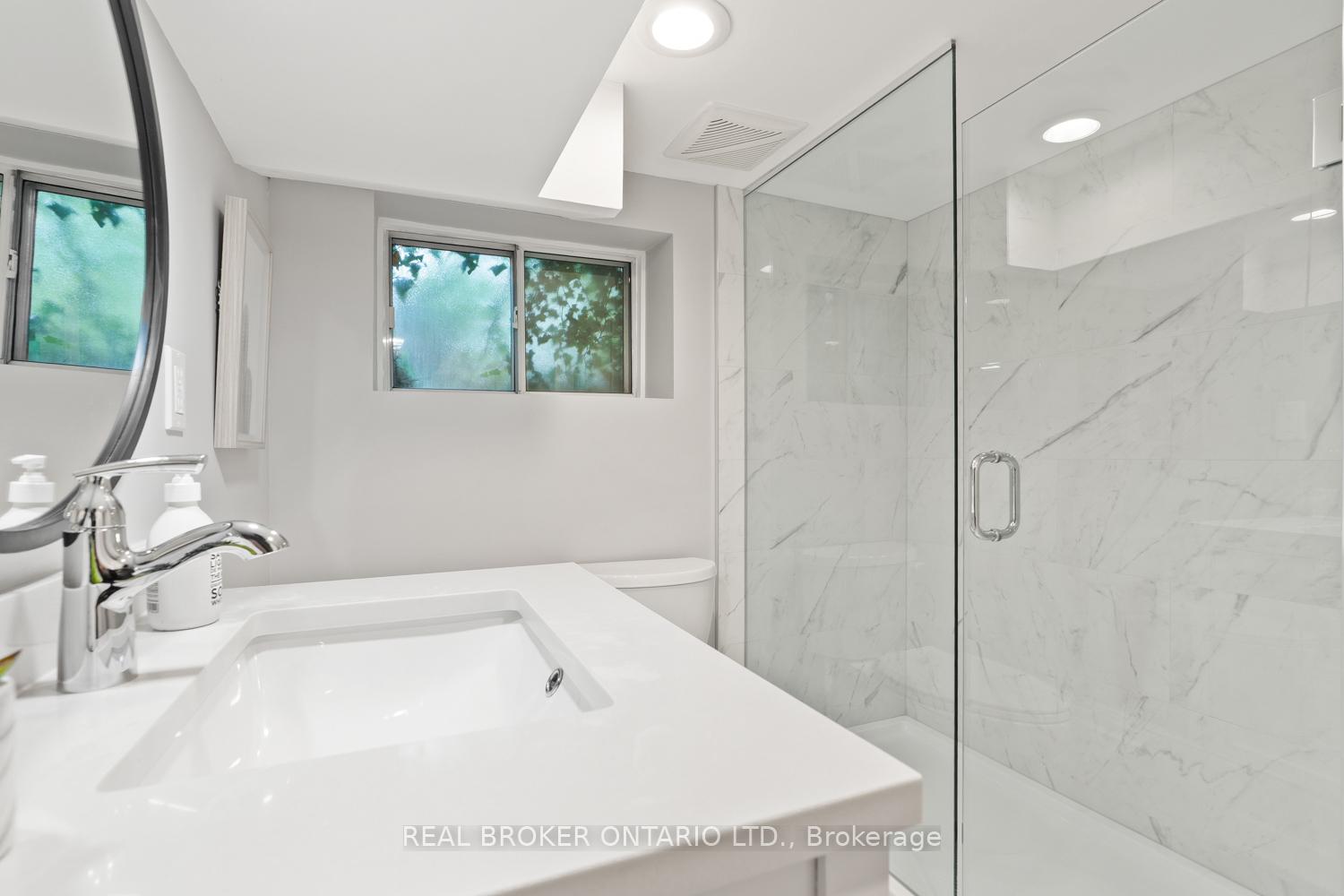 Photo 26 of 43 Hunter Street, Toronto, Blake-Jones — HOMEH