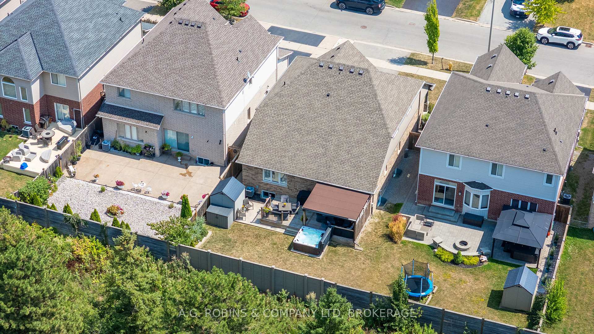 Photo 48 of 103 Tuliptree Road, Thorold, Confederation Heights — HOMEH