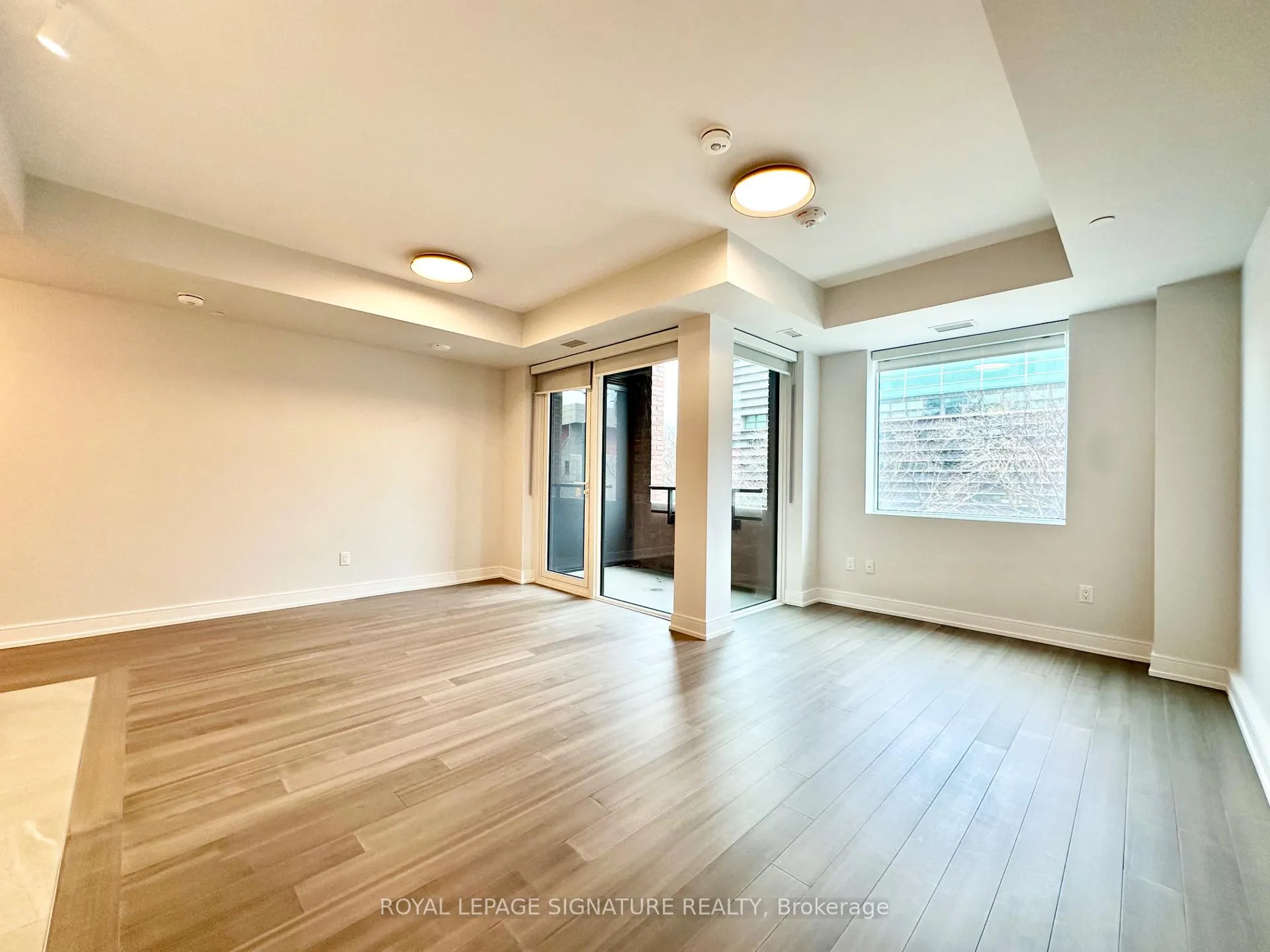 Photo 10 of Unit 213, 664 Spadina Avenue, Toronto, University — HOMEH