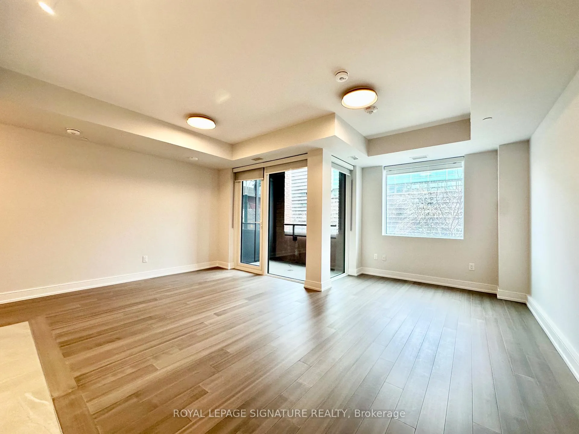Photo 11 of Unit 213, 664 Spadina Avenue, Toronto, University — HOMEH