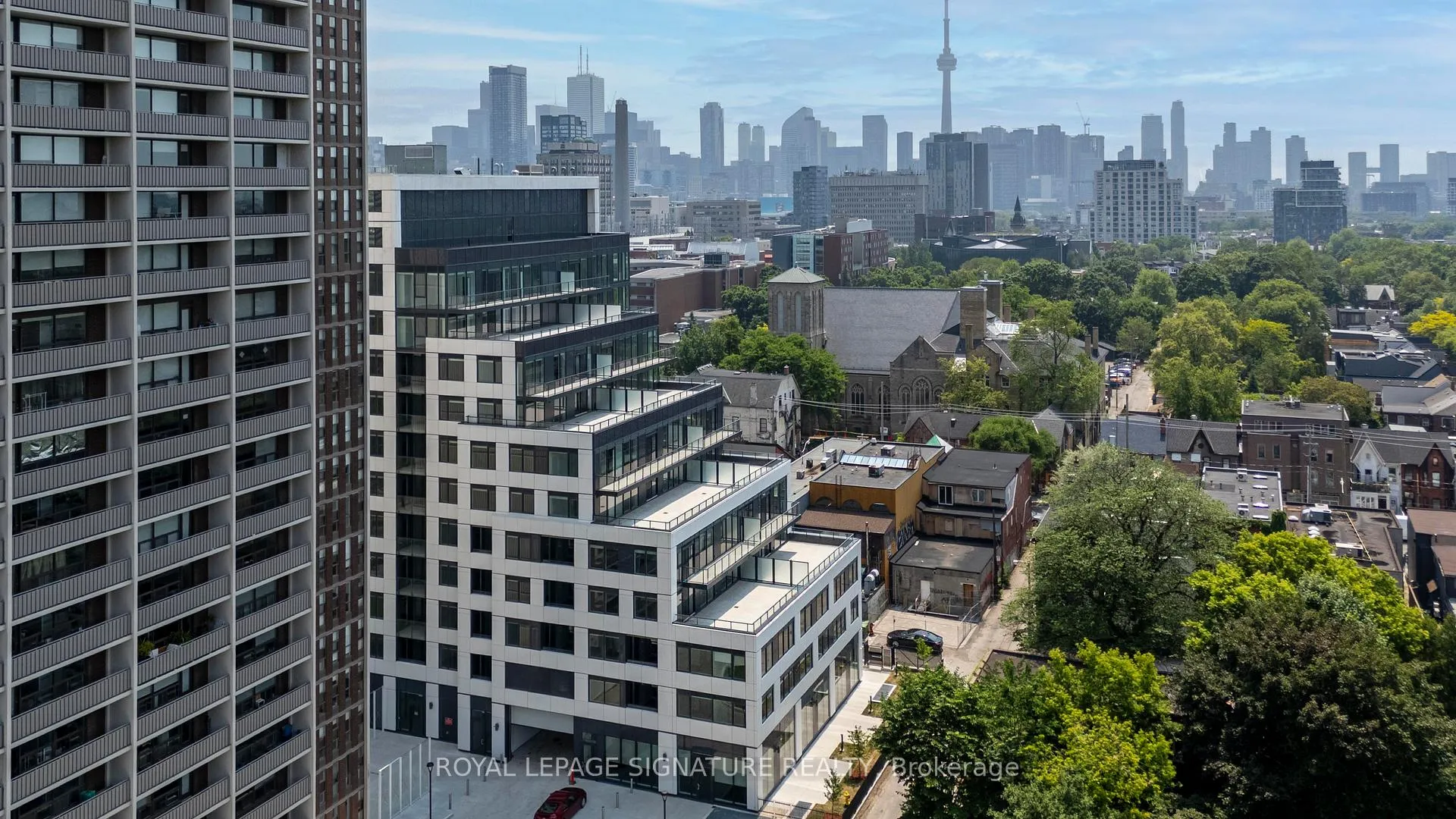 Photo 18 of Unit 213, 664 Spadina Avenue, Toronto, University — HOMEH