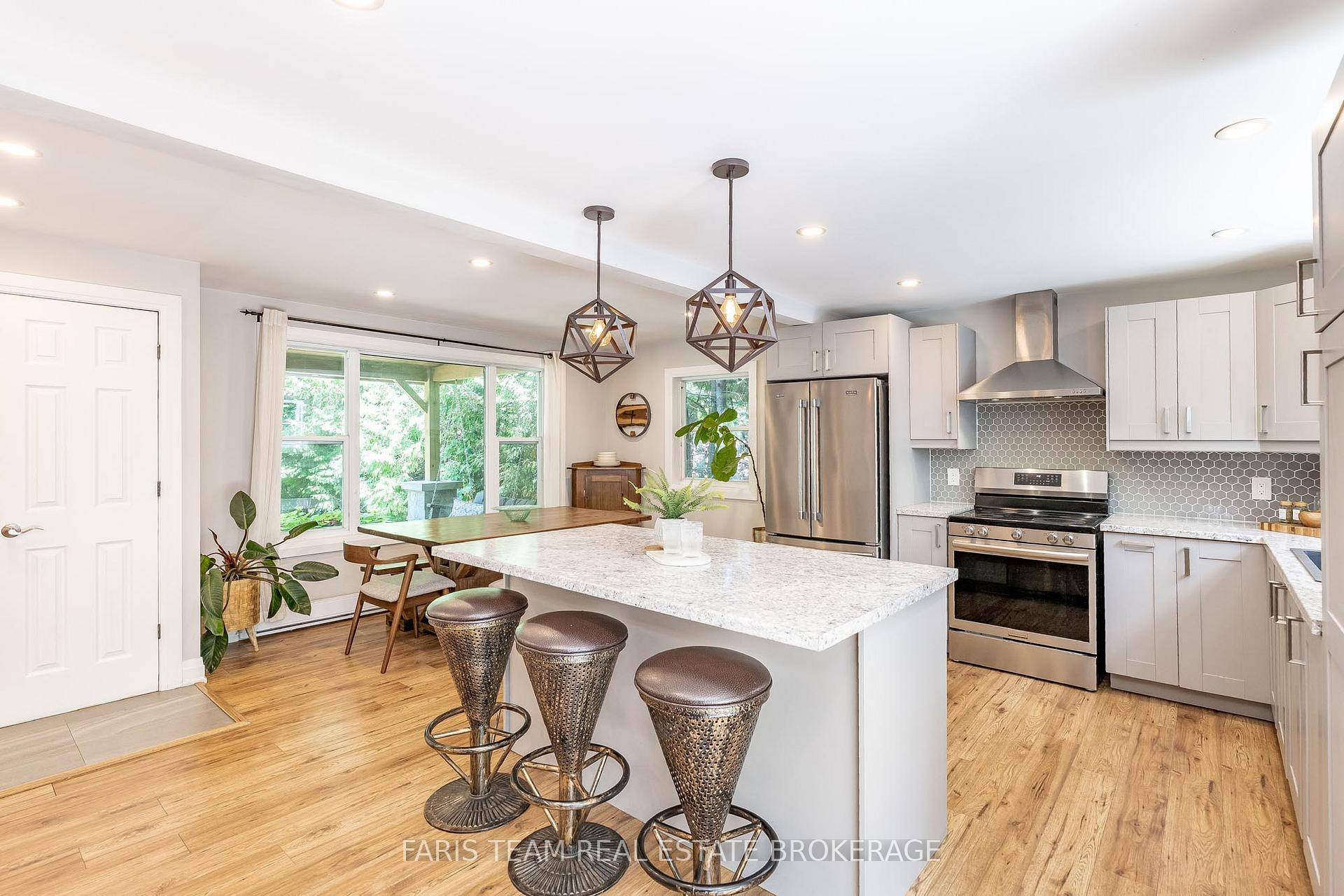 Photo 6 of 191 Albin Road, Tay, Waubaushene — HOMEH