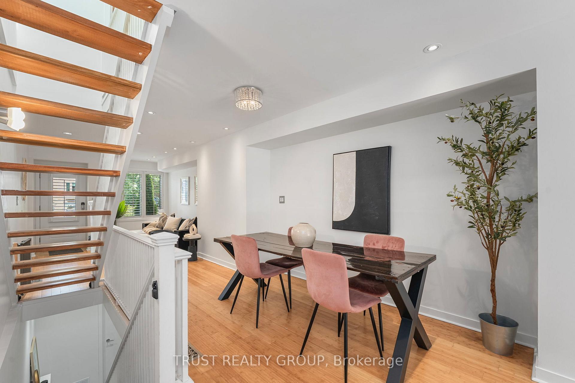 Photo 7 of 31 Dunkirk Road, Toronto, Danforth Village-East York — HOMEH