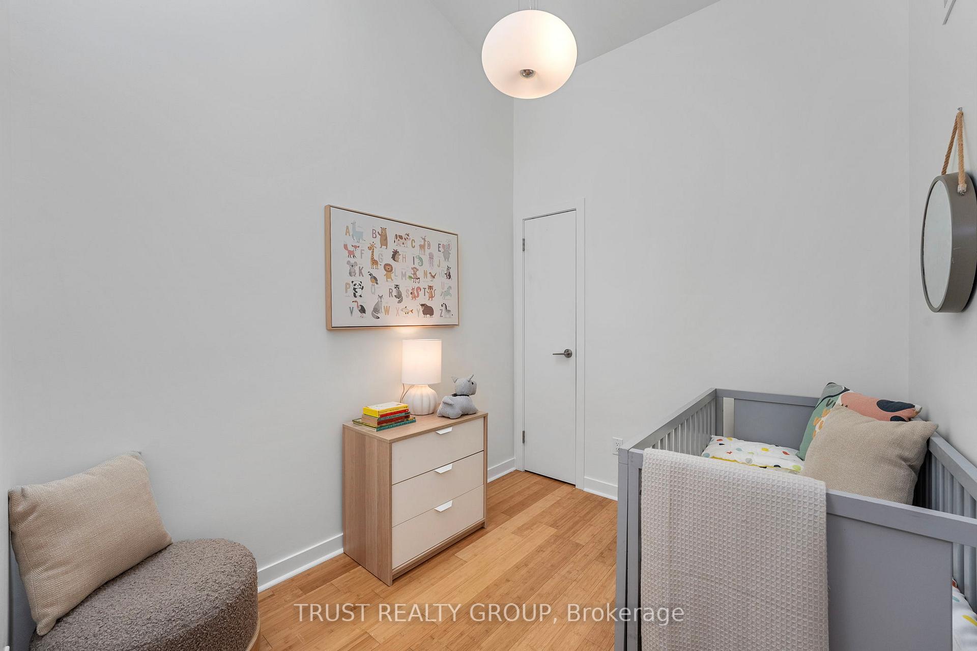 Photo 19 of 31 Dunkirk Road, Toronto, Danforth Village-East York — HOMEH