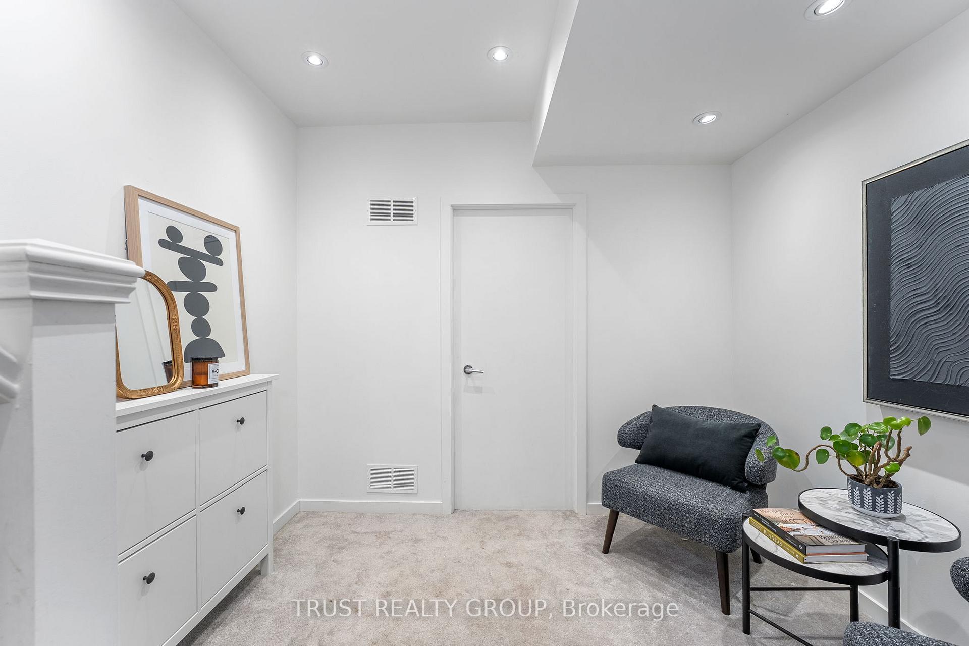 Photo 23 of 31 Dunkirk Road, Toronto, Danforth Village-East York — HOMEH