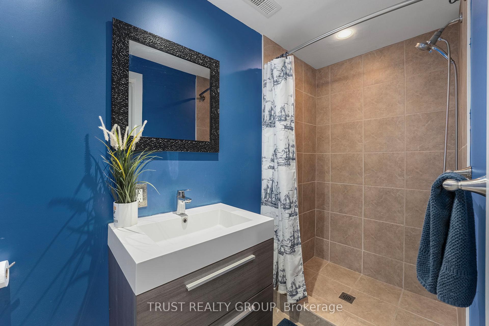 Photo 25 of 31 Dunkirk Road, Toronto, Danforth Village-East York — HOMEH
