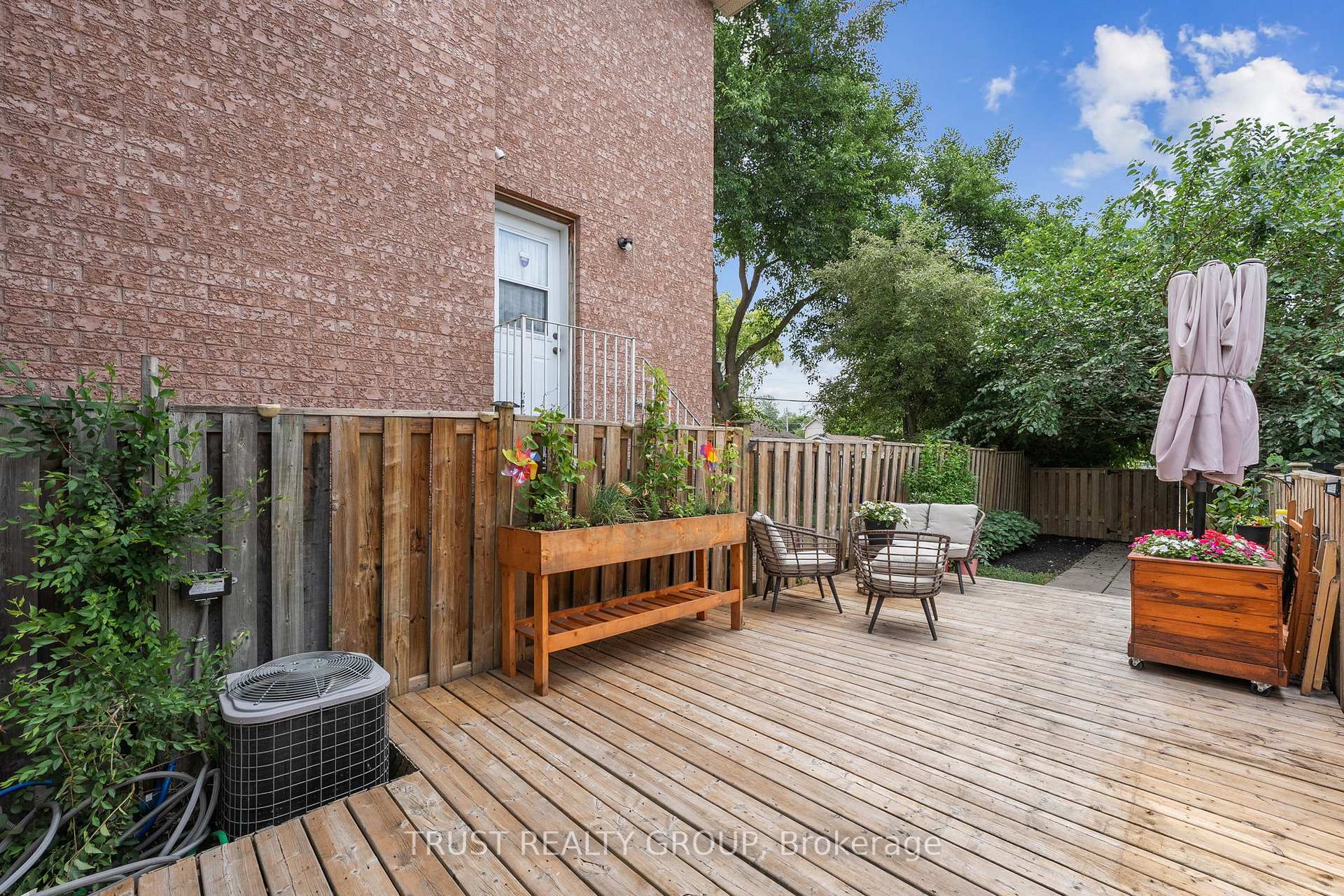 Photo 28 of 31 Dunkirk Road, Toronto, Danforth Village-East York — HOMEH