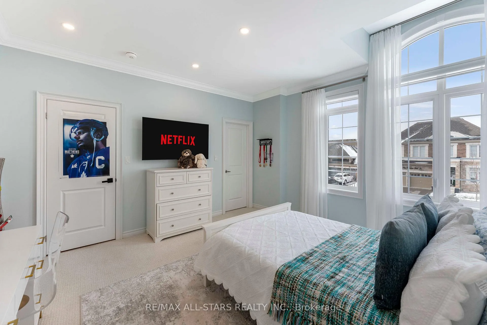 Photo 22 of 355 Reg Harrison Trail, Newmarket, Glenway Estates — HOMEH