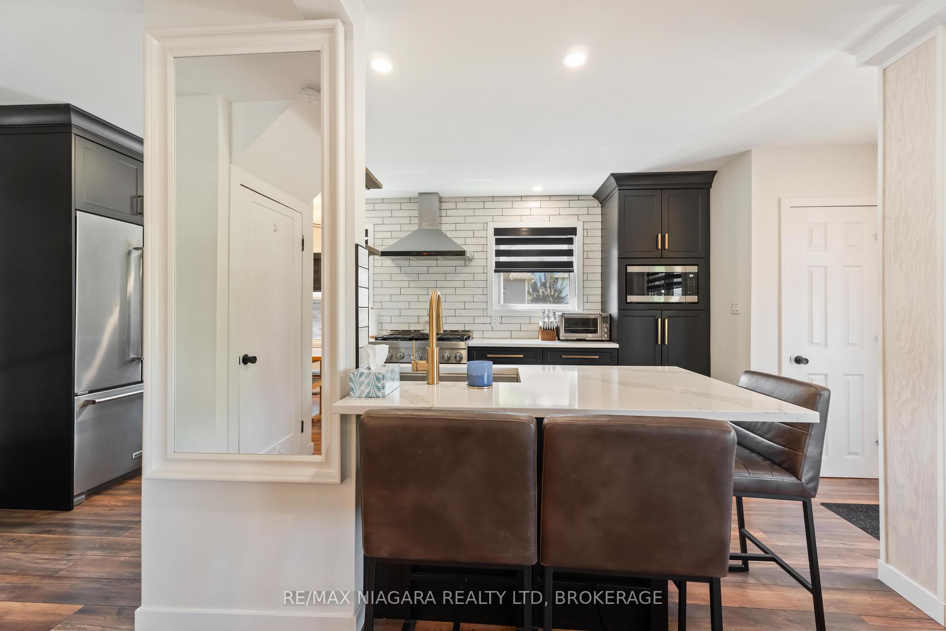 Photo 9 of 15 Conlon Crescent, Thorold, Thorold Downtown — HOMEH