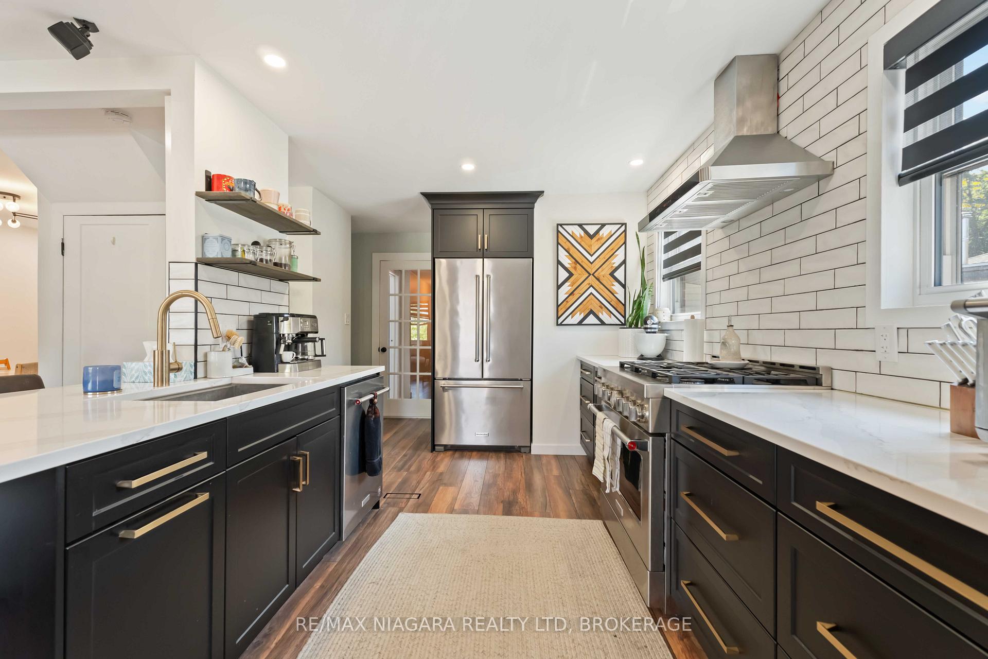 Photo 11 of 15 Conlon Crescent, Thorold, Thorold Downtown — HOMEH