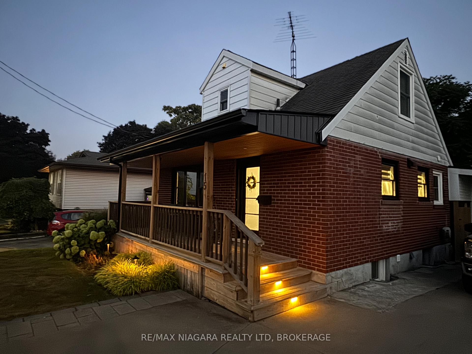 Photo 31 of 15 Conlon Crescent, Thorold, Thorold Downtown — HOMEH