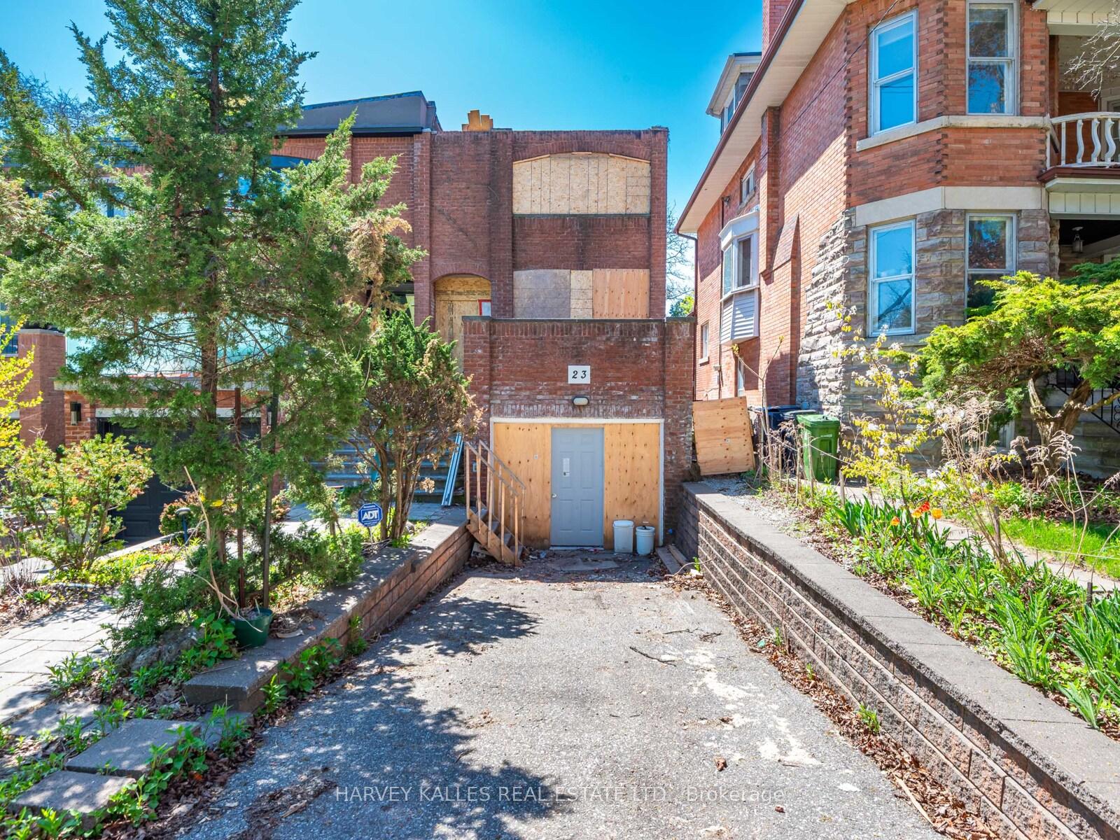Photo 1 of 23 Lonsdale Road, Toronto, Yonge-St. Clair — HOMEH