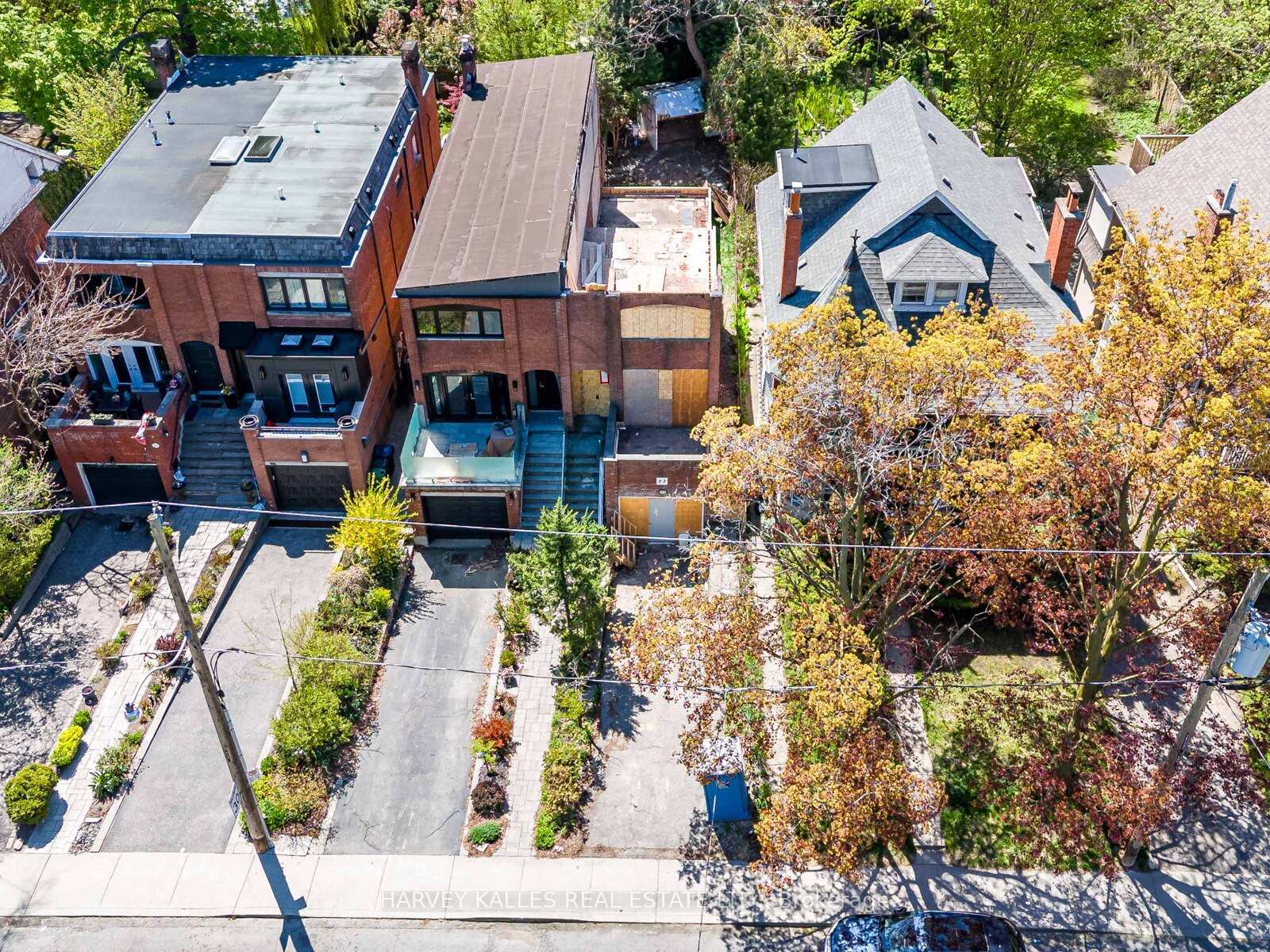 Photo 7 of 23 Lonsdale Road, Toronto, Yonge-St. Clair — HOMEH