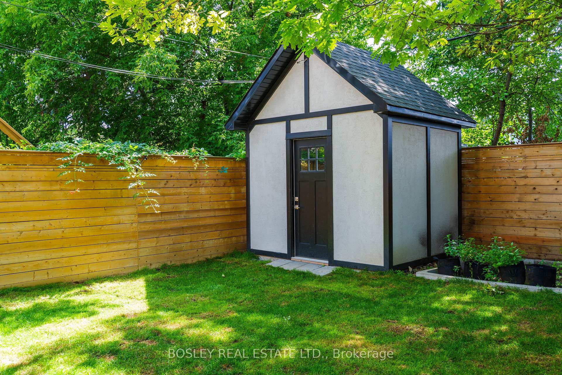 Photo 39 of 124 Coleridge Avenue, Toronto, Woodbine-Lumsden — HOMEH