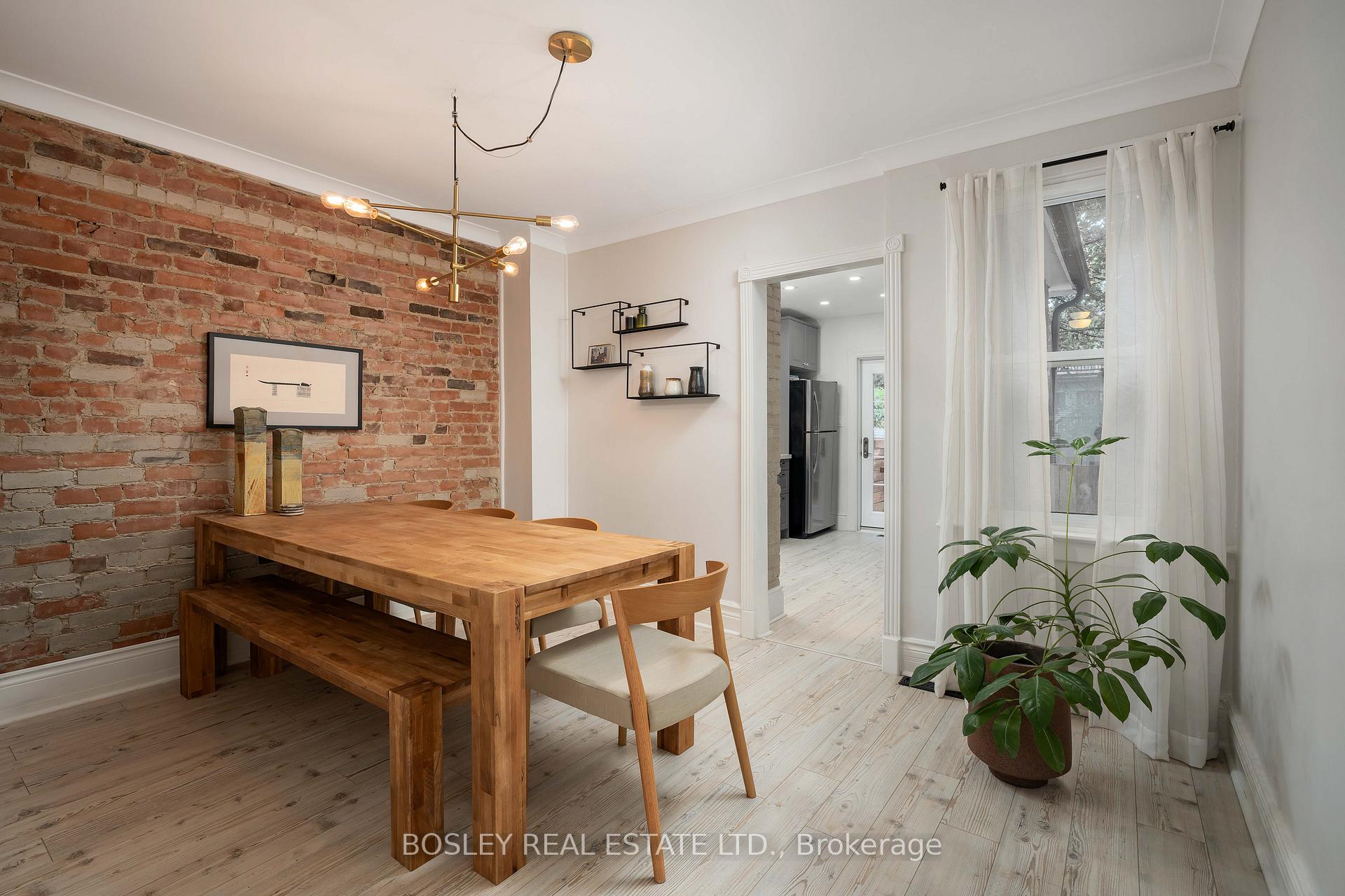 Photo 7 of 28 Mountalan Avenue, Toronto, Greenwood-Coxwell — HOMEH