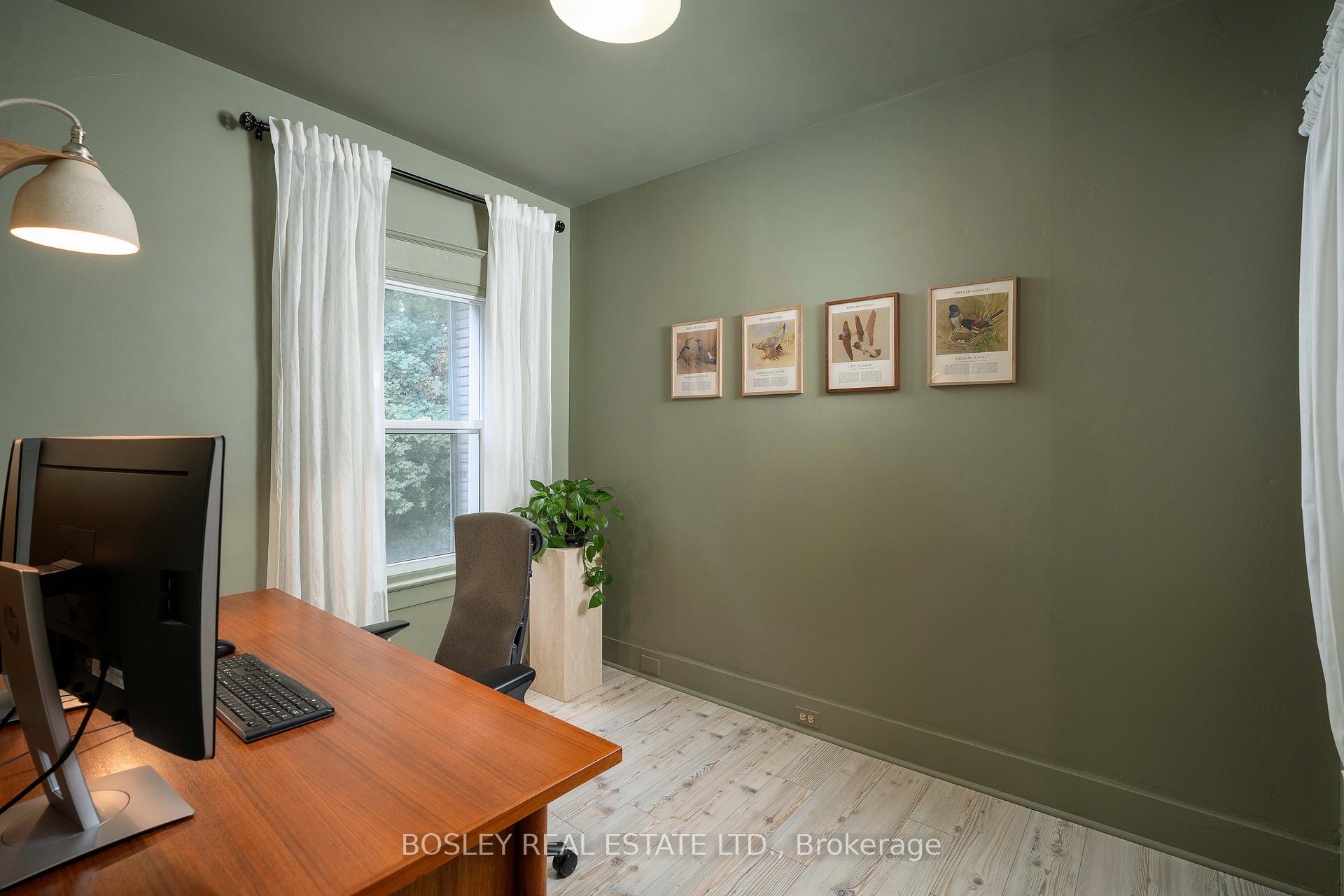 Photo 18 of 28 Mountalan Avenue, Toronto, Greenwood-Coxwell — HOMEH