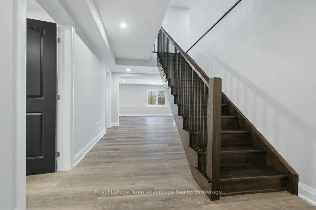 Photo 27 of 18 Avery Court, Parry Sound — HOMEH