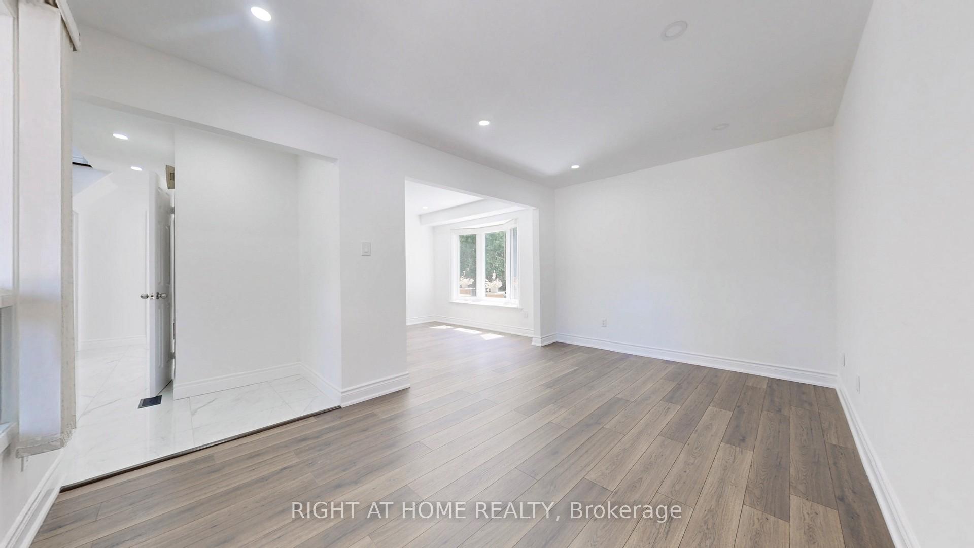 Photo 7 of 21 Lucania Place, Scarborough, Steeles — HOMEH