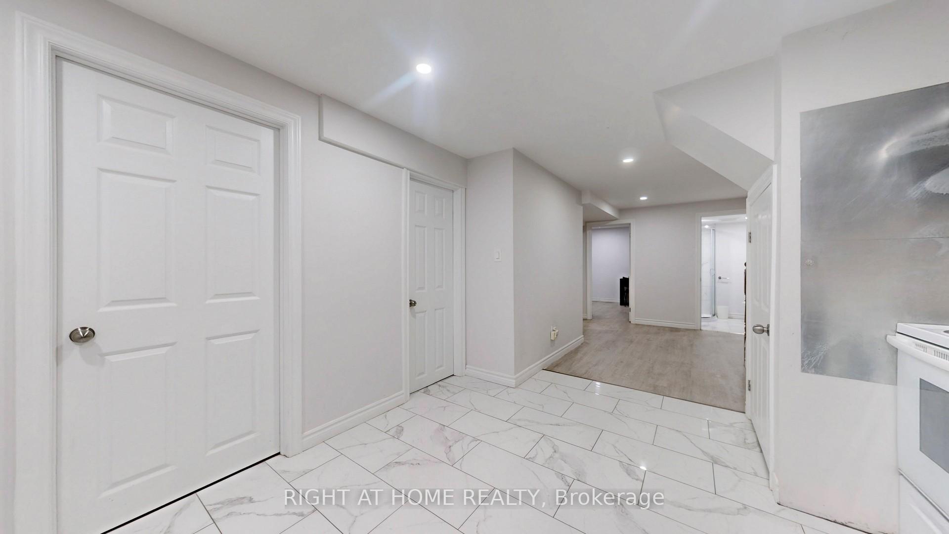 Photo 17 of 21 Lucania Place, Scarborough, Steeles — HOMEH