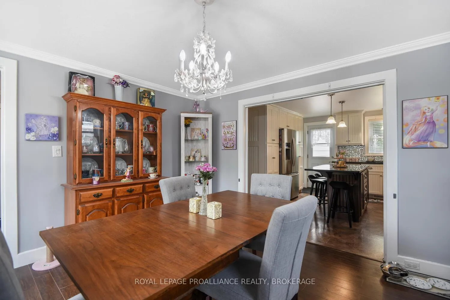 Photo 10 of 16 Mccready Street, Brockville — HOMEH